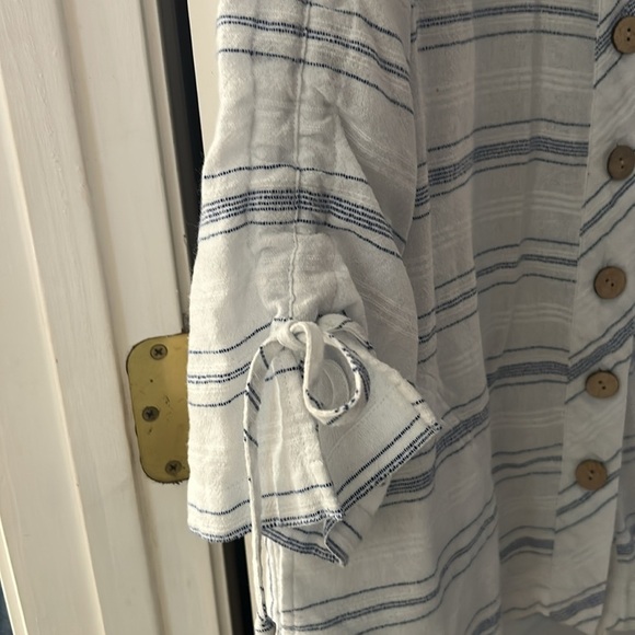 John Mark White Navy Stripes SZ M Cotton Blend Button Tunic Top - Picture 3 of 7